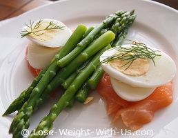 Hard-Boiled Eggs with Asparagus and Smoked Salmon