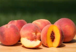 Peach Nutrition Facts, Health Benefits of Peaches